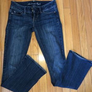 American Eagle Artist Stretch Flare jeans